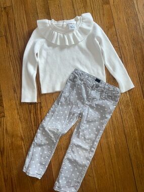 GAP Gray Heart Print Pants with Cream Ruffle Neck Sweater